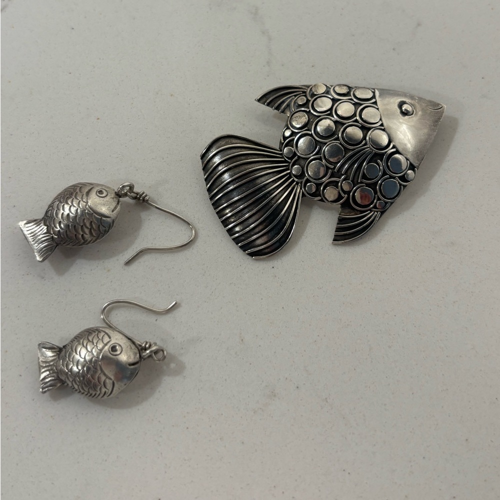 VINTAGE Artisan 925 Sterling Silver Fish Brooch & Earring Set. Made in Thailand